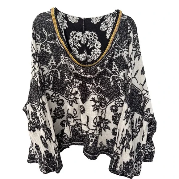 Free People Kabuk Black White Floral Print V Neck Bell Sleeve Tunic Top - Picture 3 of 4